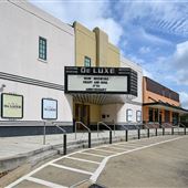 The DeLUXE Theater