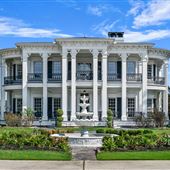 Sandlewood Manor