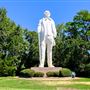 Sam Houston Statue & Visitor Center