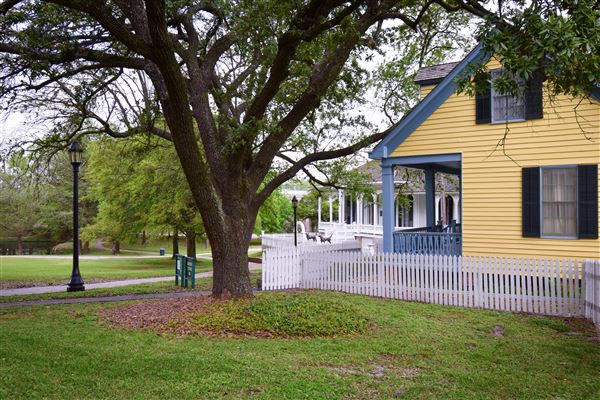 The Heritage Society at Sam Houston Park (4/6/2021 - Credits: Houston Film Commission)